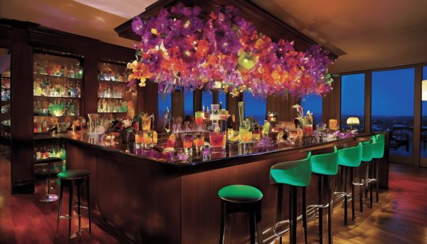 Soirée cocktails originale : idées et recettes pour éblouir vos invités